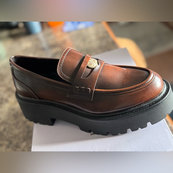 Sandales Madden Girl Gladiator Bronze - Taille 8,5 US - Neuf Avec Boîte - Métallique Style été